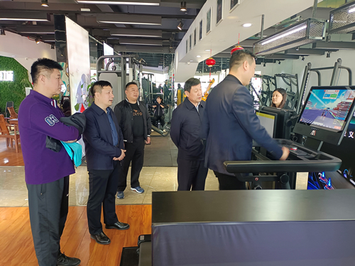 展示木衛(wèi)六跑步機(jī) 展示木衛(wèi)六跑步機(jī)