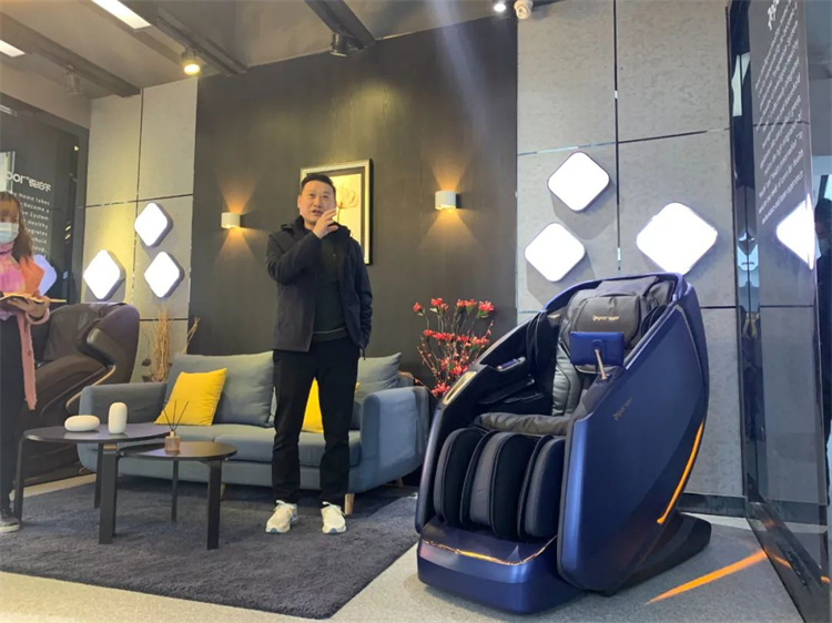 米兰·(milan)中国官方网站體育集團旗下品牌—銳珀爾舉行新款4D穴感總裁按摩椅S500內(nèi)訓(xùn)會